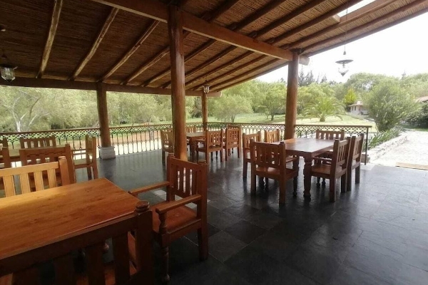 Ensenada Hotel y Campo (Cajamarca )